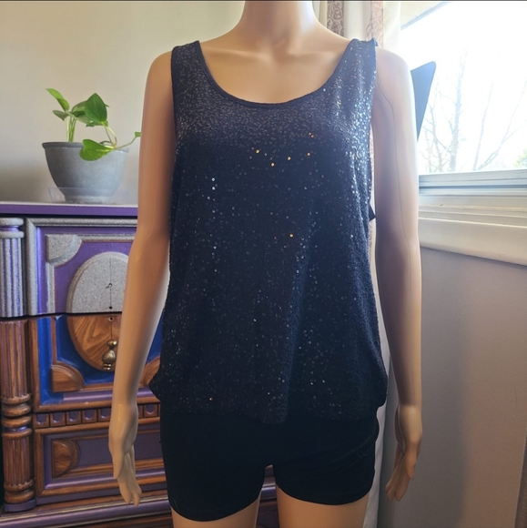 Black sequin tank top - Picture 3 of 4